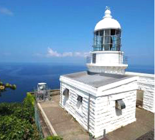 絶景日本海！丹後半島最北端・日本三大白亜の灯台を巡り丹後半島一周と夏の果物の王様メロン狩り