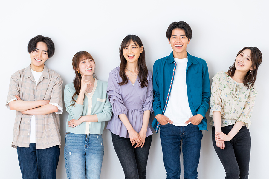 笑顔の参加者