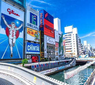 【ハピ旅】大阪を満喫の決定版！難波観光（道頓堀・法善寺横丁・黒門市場を散策）と新世界（通天閣・ジャンジャン横丁でスマートボール体験）を楽しむ